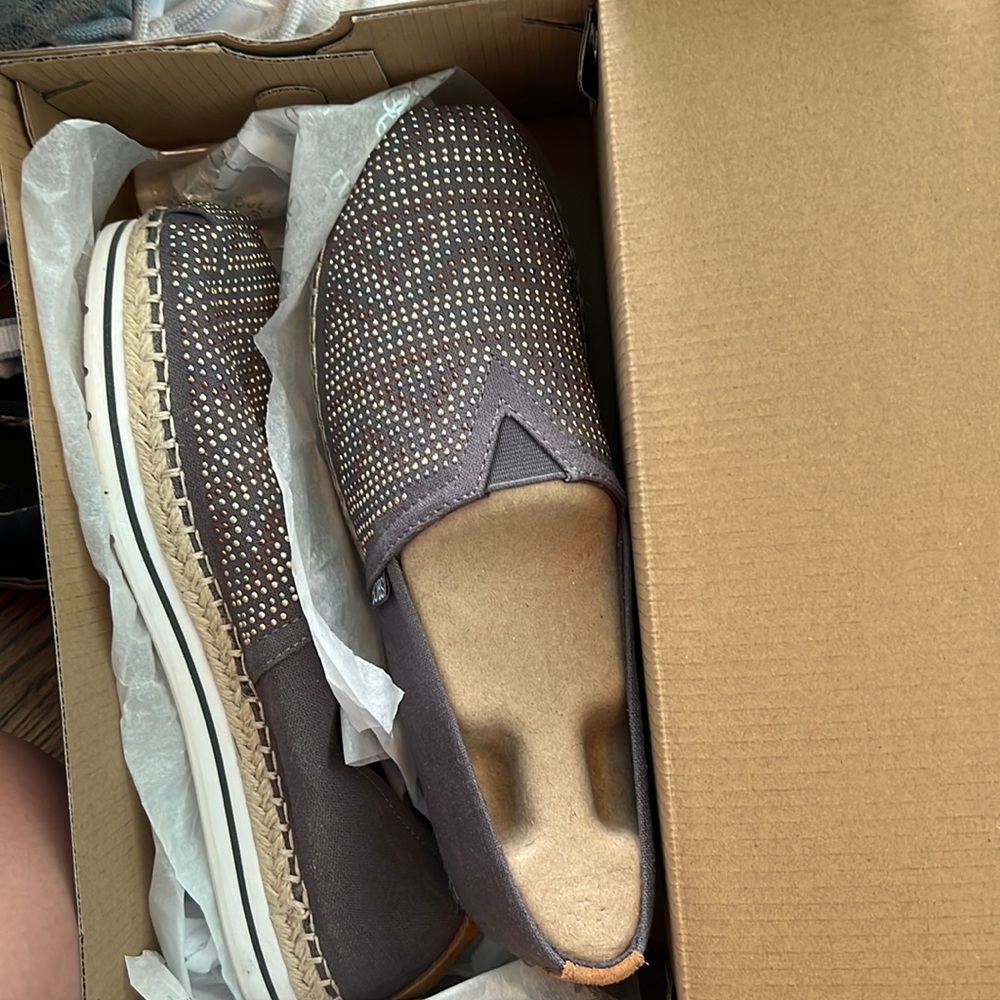 Brand new bobs platform sparkly! Size 8